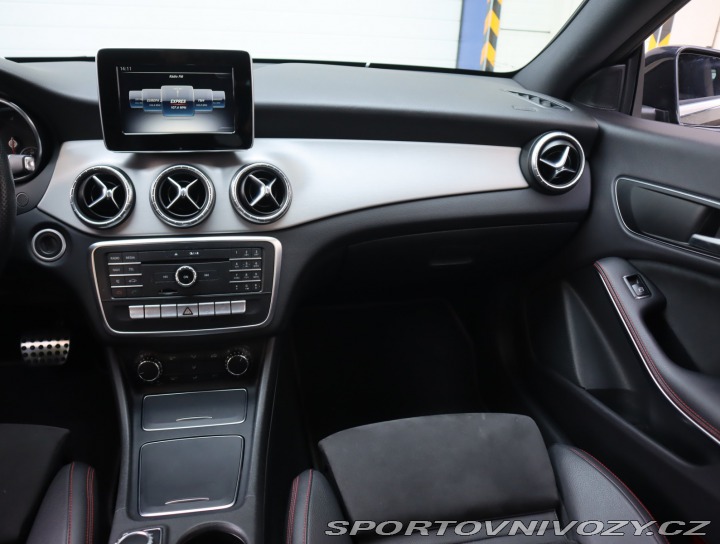 Mercedes-Benz CLA AMG Paket 220 CDI 2016
