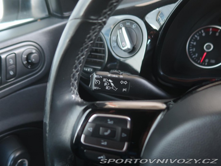 Volkswagen Beetle 1.2 TSI 2012