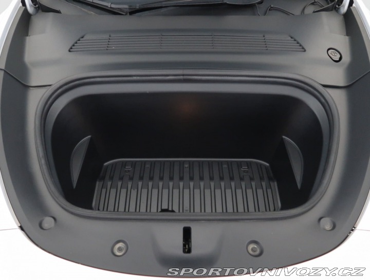 Tesla Model Y RWD LFP 60kWh 2023