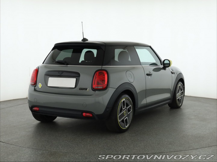 Mini Cooper Cooper SE 32 kWh 2022