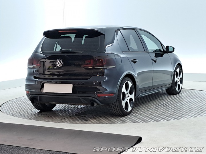 Volkswagen Golf 2.0 GTI 2010
