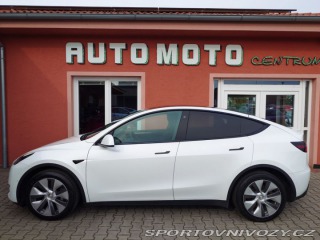 Tesla Model Y  2022