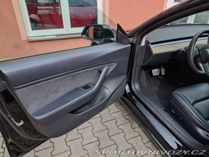 Tesla Model 3 Model 3 Performance 377 k 2021