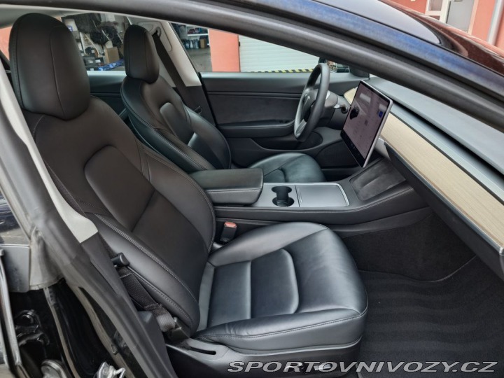 Tesla Model 3 Model 3 Performance 377 k 2021