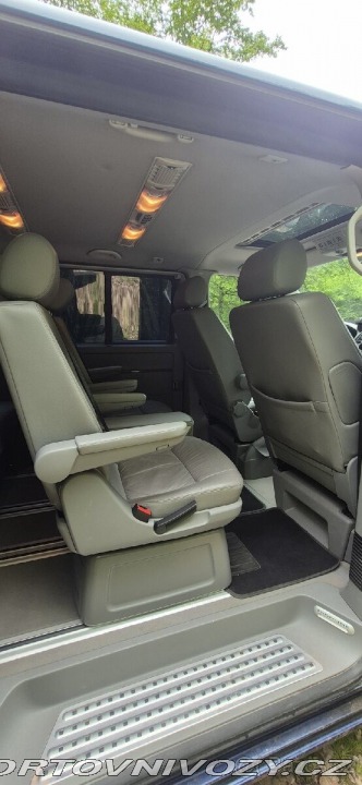 Volkswagen Ostatní modely Multivan 2,5   Highline TDI 128kW 2007