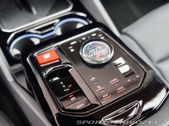 BMW M5 4.4 V8 ehybrid Touring x 2025