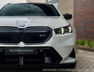 BMW M5 4.4 V8 ehybrid Touring x 2025