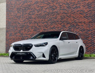BMW M5 4.4 V8 ehybrid Touring x 2025