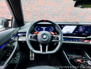 BMW M5 4.4 V8 ehybrid Touring x 2025