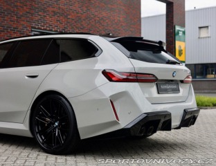 BMW M5 4.4 V8 ehybrid Touring x 2025
