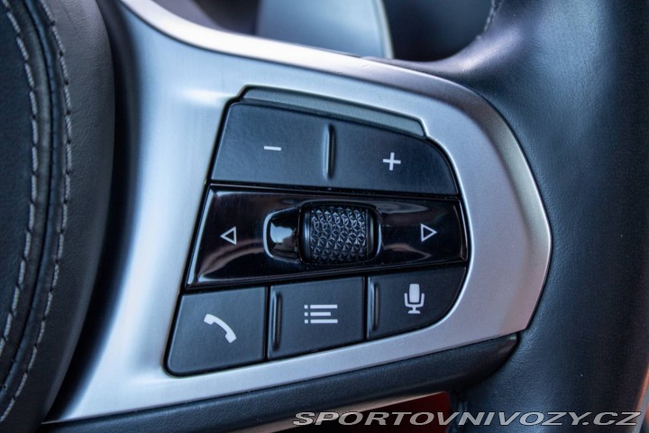 BMW 8 840d xDrive 235kW / AJ N 2020