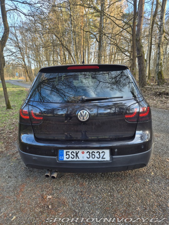 Volkswagen Golf GTI 2005