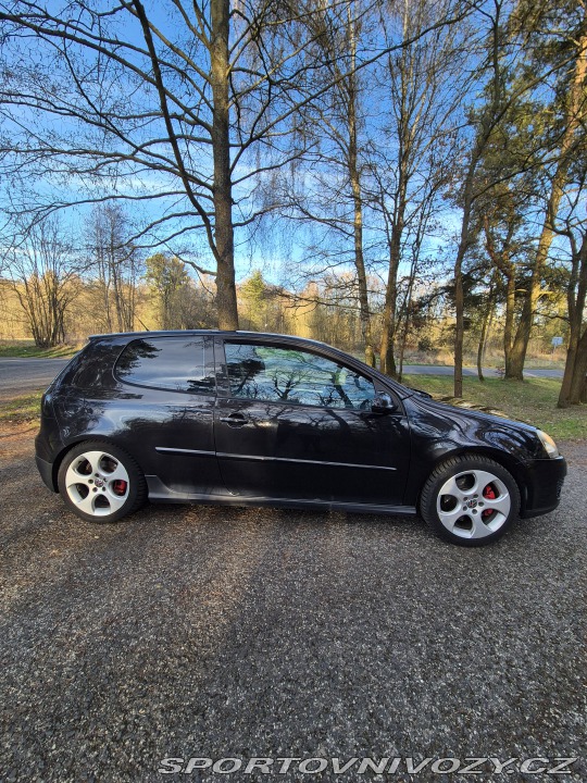 Volkswagen Golf GTI 2005