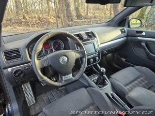 Volkswagen Golf GTI 2005