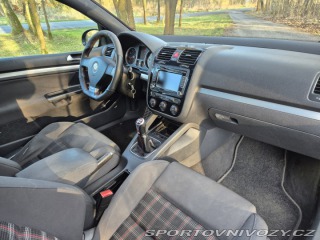 Volkswagen Golf GTI 2005
