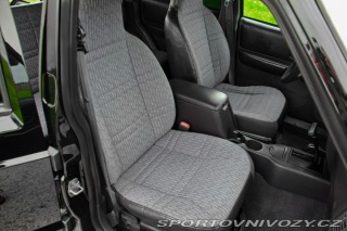 Ostatní značky Ostatní modely Jeep cherokee XJ Sport 2001
