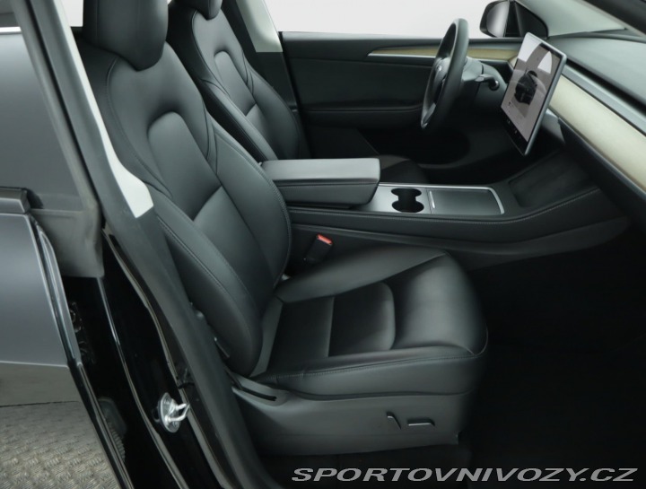 Tesla Model Y . Long Range AWD 79kWh 2022