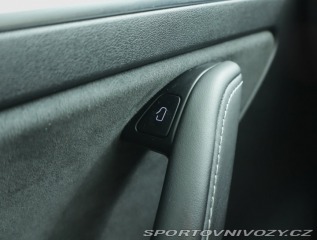 Tesla Model Y . Long Range AWD 79kWh 2022