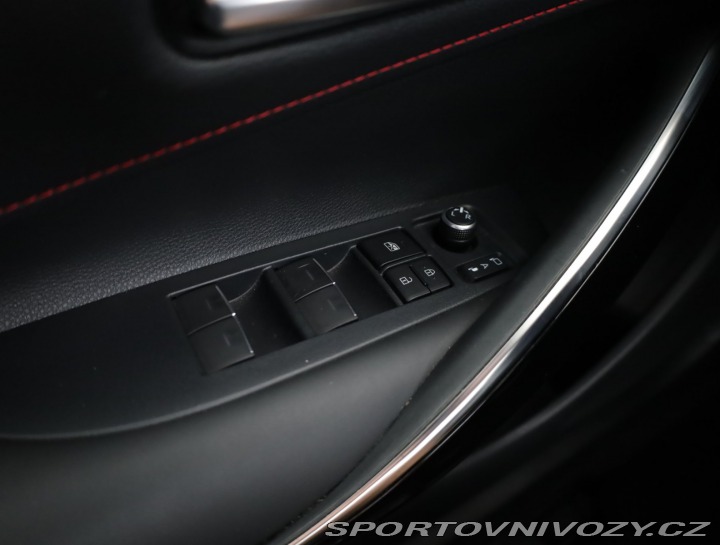 Toyota Corolla GR Sport 2.0 Hybrid 2021
