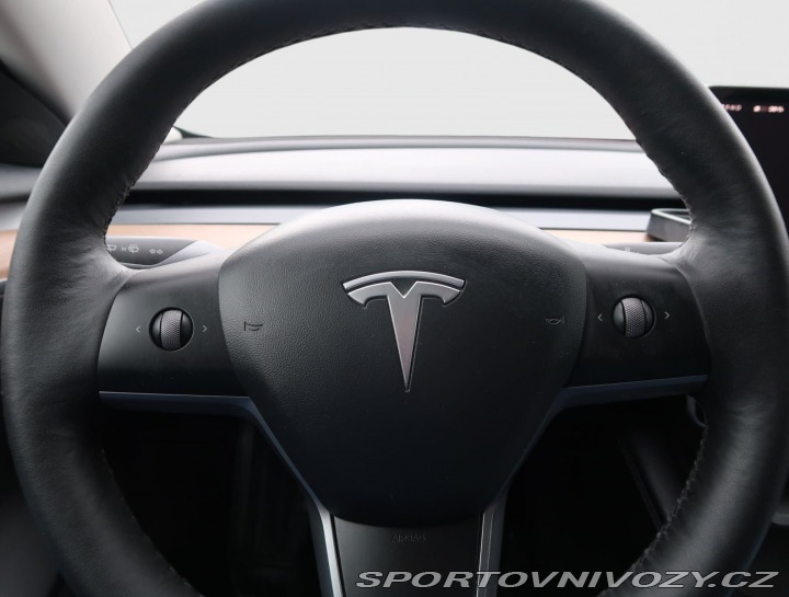 Tesla Model 3 Standard Range LFP 2022