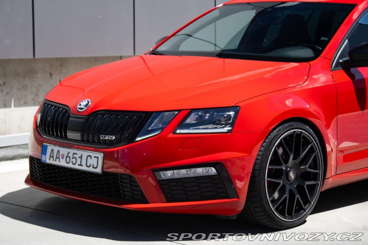 Škoda Octavia RS Combi  2.0 TDI DPF RS DSG 2017