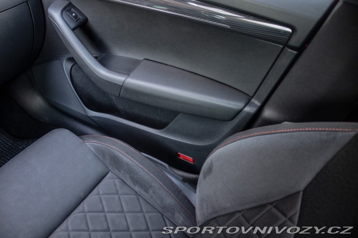 Škoda Octavia RS Combi  2.0 TDI DPF RS DSG 2017