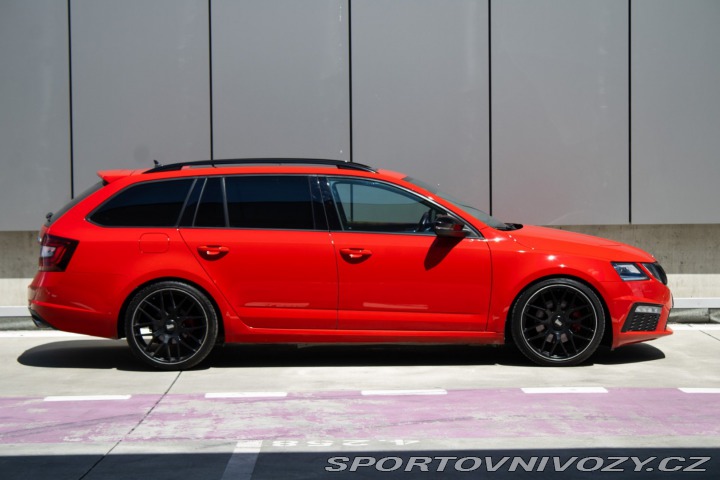 Škoda Octavia RS Combi  2.0 TDI DPF RS DSG 2017