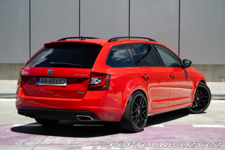Škoda Octavia RS Combi  2.0 TDI DPF RS DSG 2017