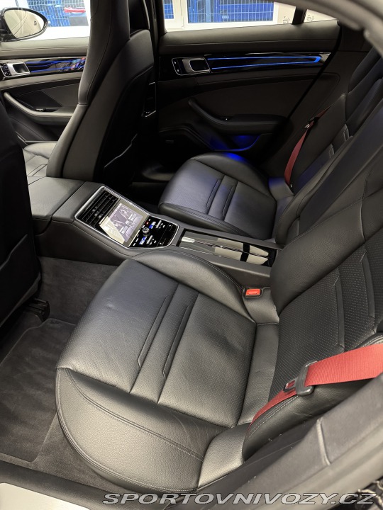 Porsche Panamera 4S 324 kW 2018