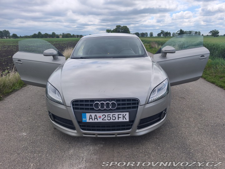 Audi TT 8J 2009