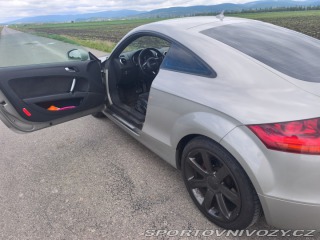 Audi TT 8J 2009