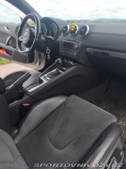 Audi TT 8J 2009