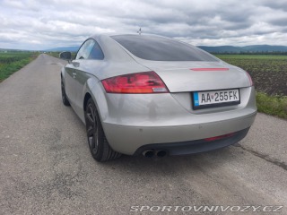 Audi TT 8J 2009