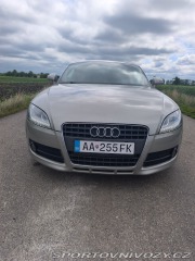 Audi TT 8J 2009