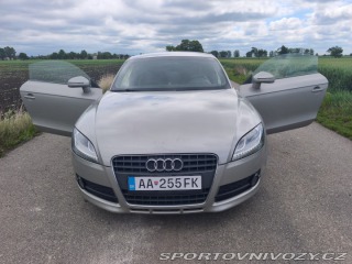 Audi TT 8J 2009