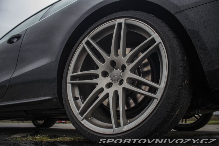 Audi S5 2009