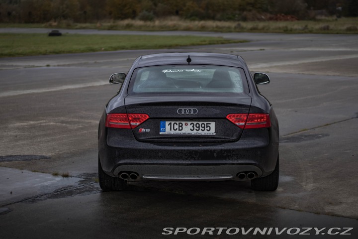 Audi S5 2009