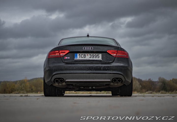 Audi S5 2009
