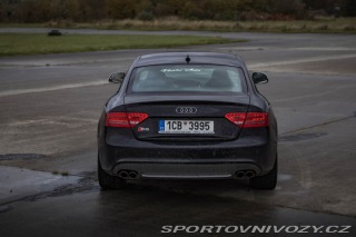 Audi S5 2009
