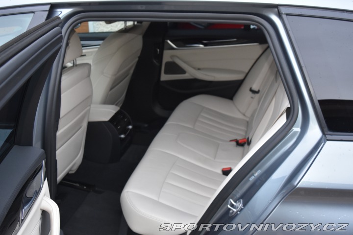 BMW 5 M550dX 2018