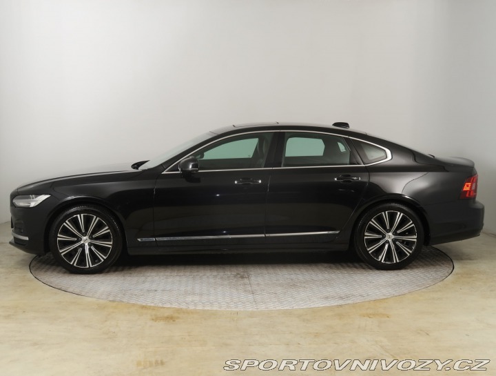 Volvo S90 D5 AWD 2021