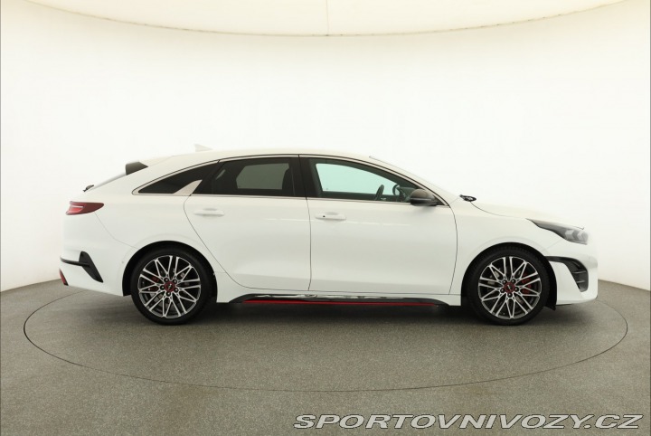 Kia ProCeed GT GT 1.6 T-GDI 2022