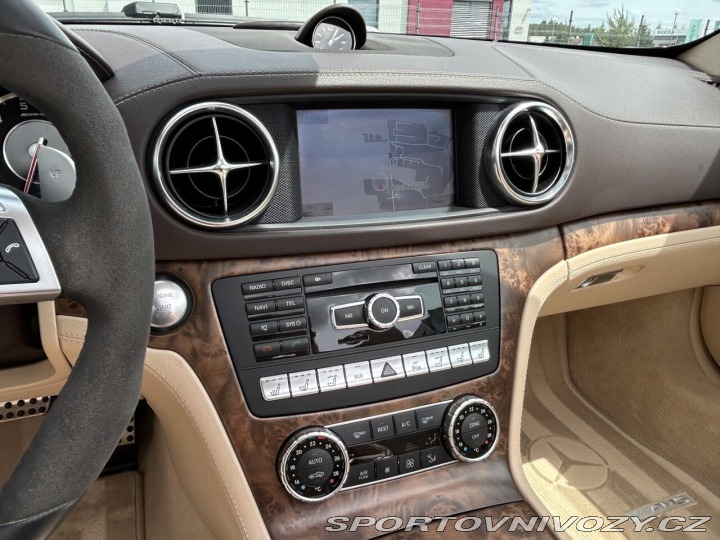 Mercedes-Benz SL 63 AMG Roadster 2013