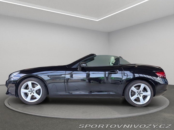Mercedes-Benz SLC 200 Roadster 2017