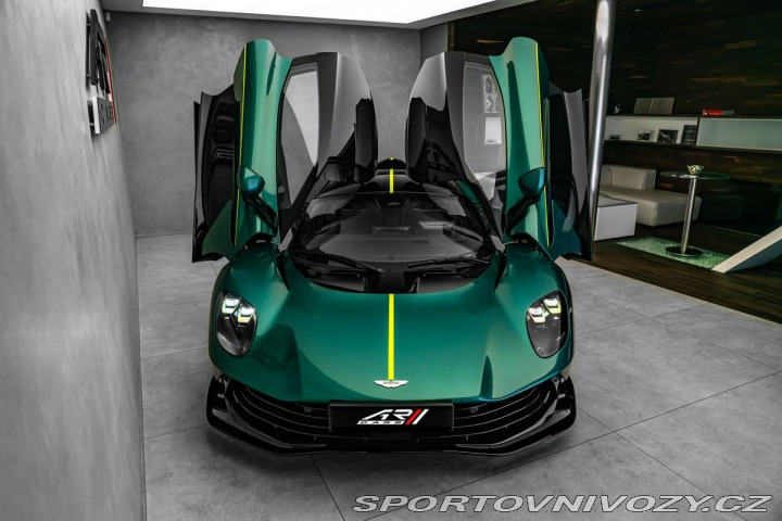 Aston Martin Ostatní modely Valhalla 2026