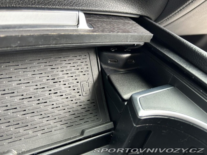 Mercedes-Benz Ostatní modely GLE 300d 4MATIC AIRMATIC AMG 2021