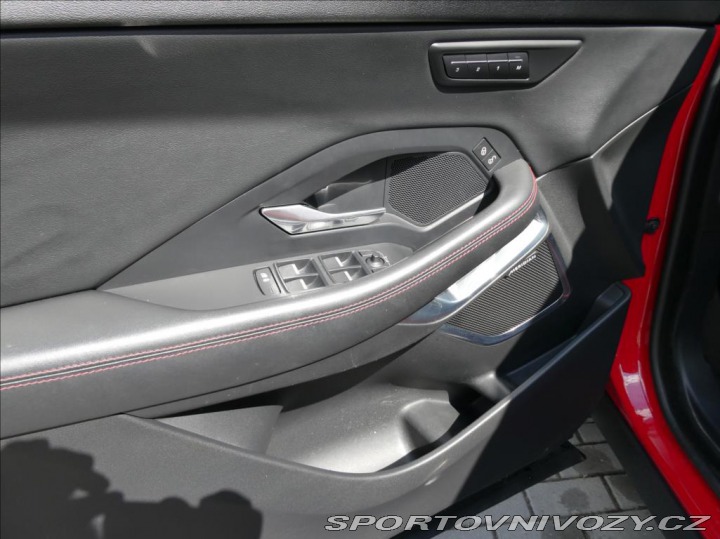 Jaguar E-Pace 2,0 R-Dynamic First EDT,1 2018
