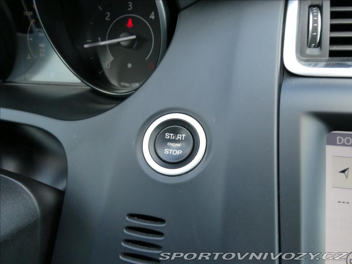 Jaguar E-Pace 2,0 R-Dynamic First EDT,1 2018