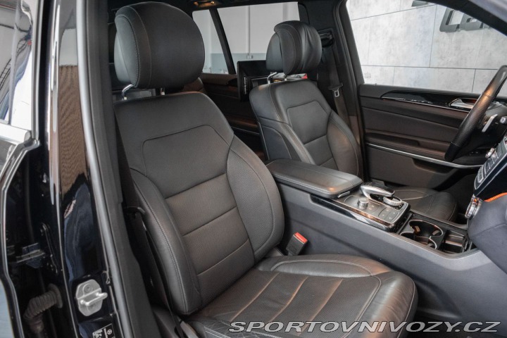 Mercedes-Benz Ostatní modely GLS 500 4MAT*AMG*AIR* REZERVA 2016
