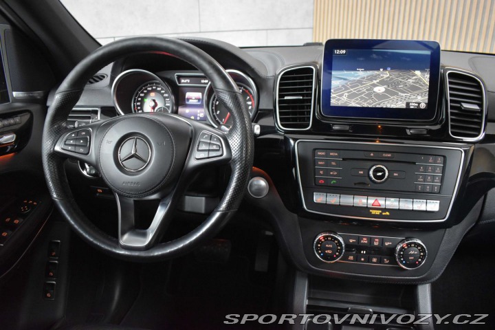 Mercedes-Benz Ostatní modely GLS 500 4MAT*AMG*AIR* REZERVA 2016